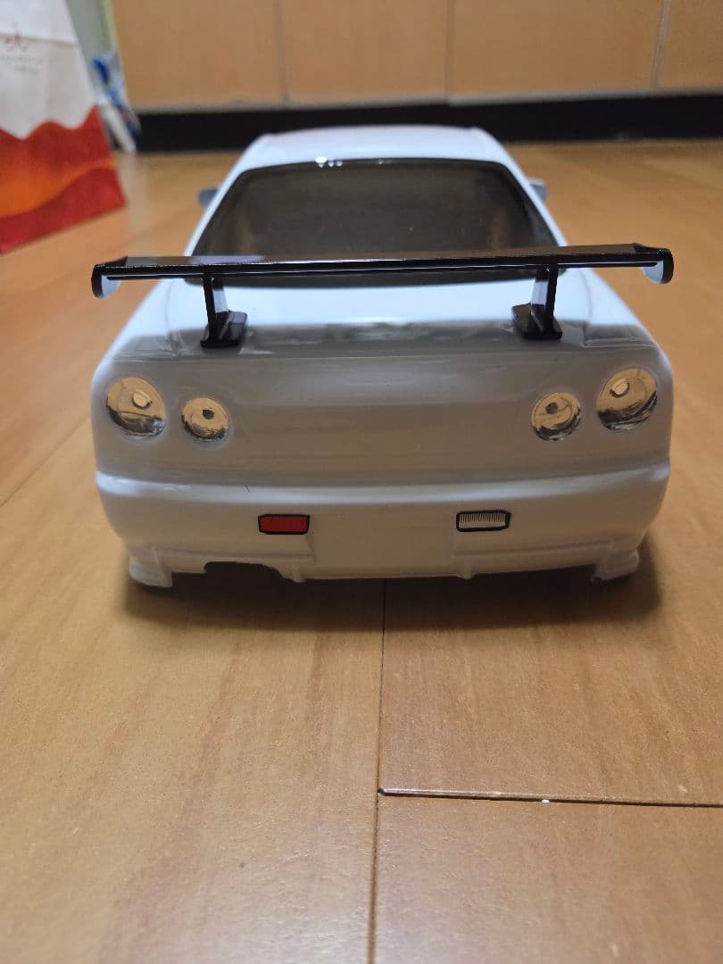 タミヤ　 ニスモ R34 GT-R Z-tune ラジコンボディ　パールホワイト