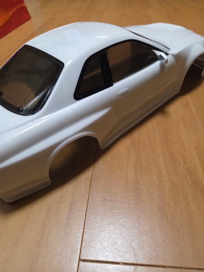 タミヤ　 ニスモ R34 GT-R Z-tune ラジコンボディ　パールホワイト