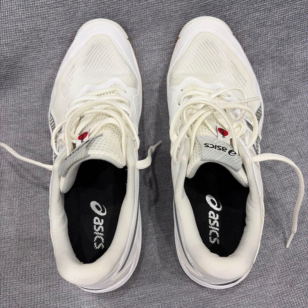 【美品】ASICS バレーボールシューズ ローテジャパンライト ホワイト26cm