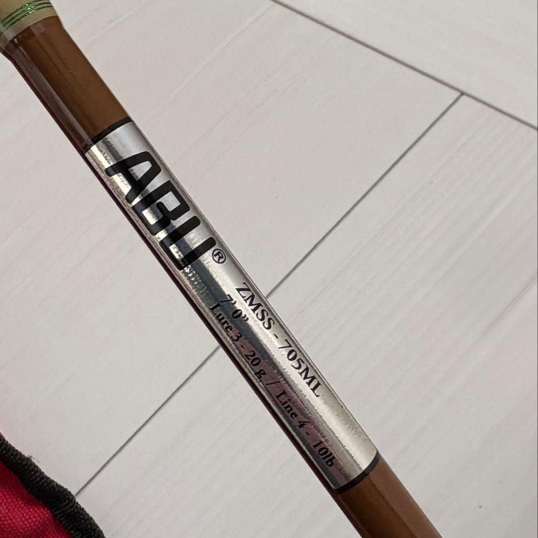 アブガルシア　ズームサファリ705 ML コンパクトロッド