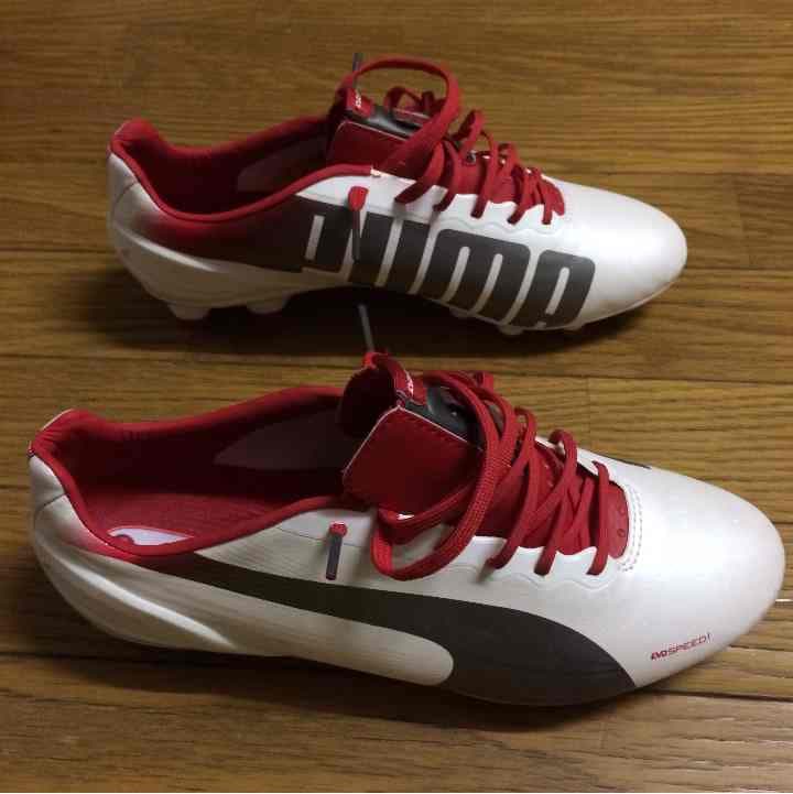 プーマEVOSPEED