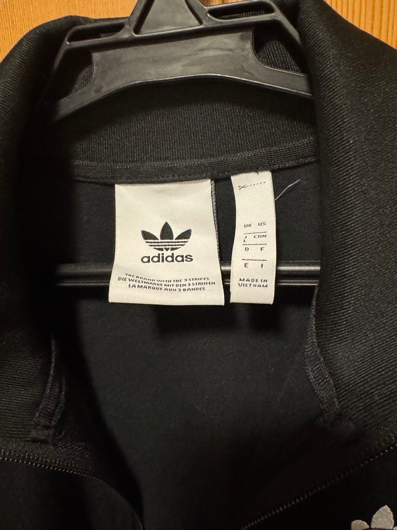 adidas originalsトラックジャケット　ベッケンバウアー