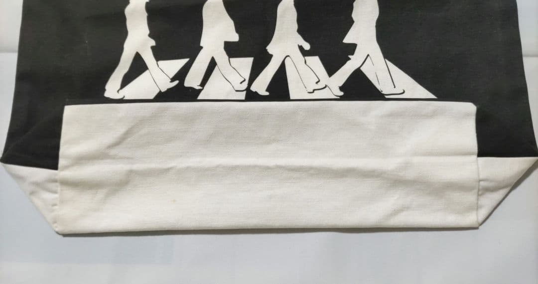 ★　THE BEATLES　トートバッグ　ABBEY ROAD