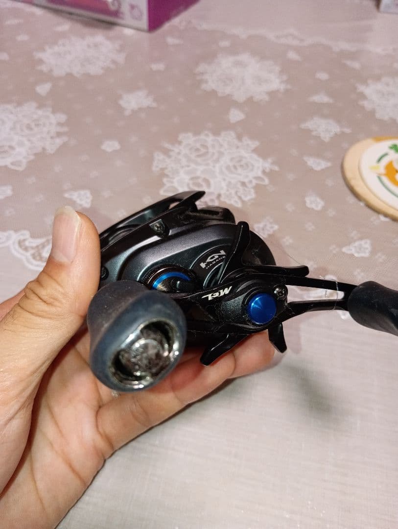 19SLX MGL 70HG ベイトリール 箱無し　美品