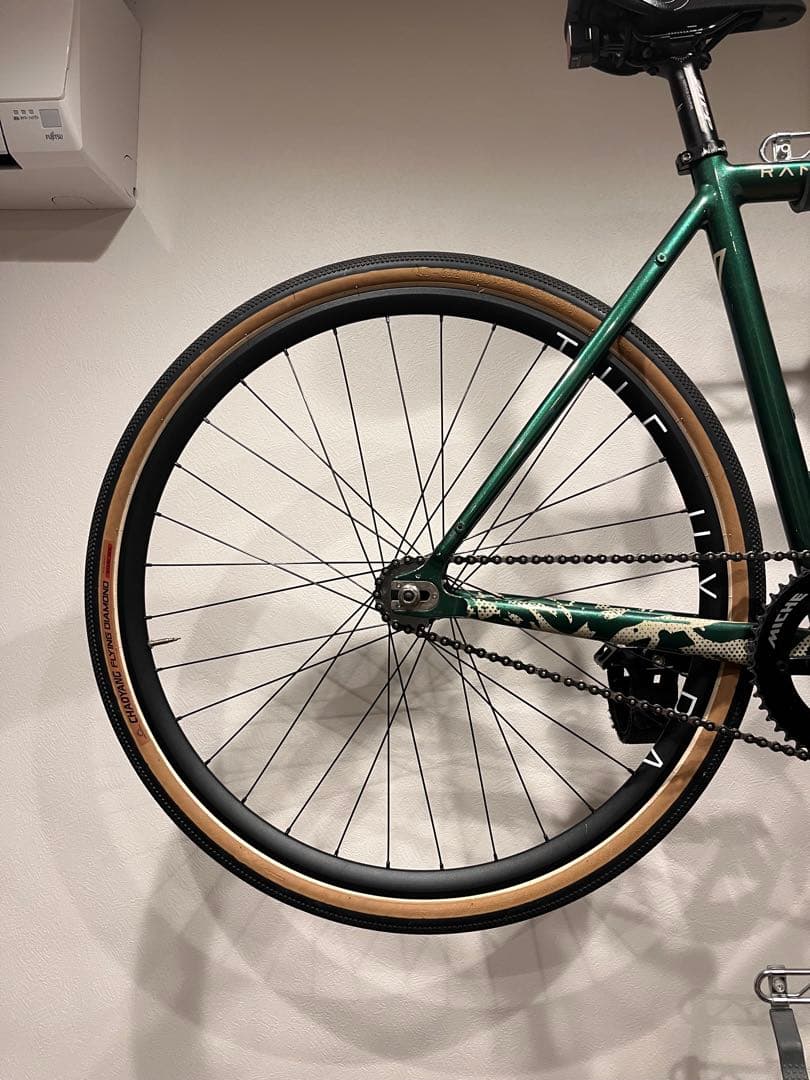 自転車本体 H plus son The hydra