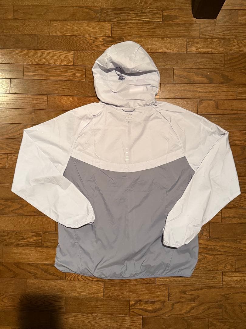 ナイキNIKE ランニングウェア新品 定価17,270円