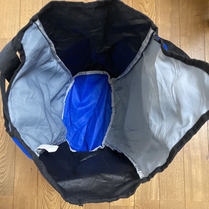 COSTOCO バッグ　ナイロン製　買物バック・エコバッグ・アウトドアバック