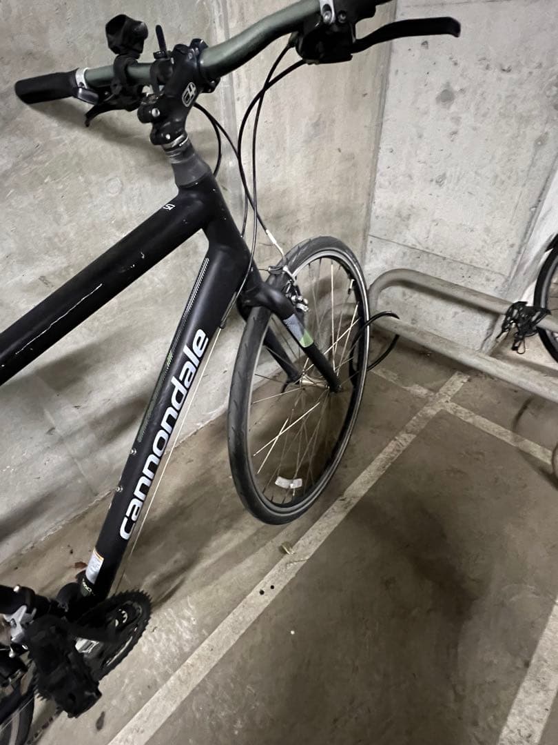 Cannondale クロスバイク ブラック
