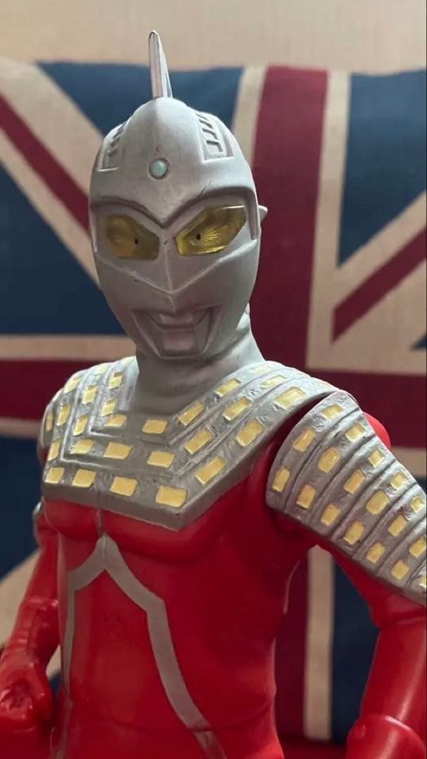 ウルトラセブン　可動式フィギュア 約30cm