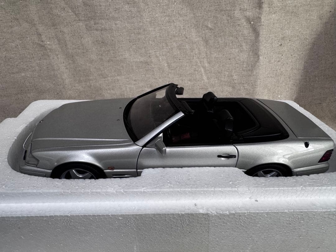 メルセデス・ベンツ SL 600 1/18 1:18 Mercedes Benz