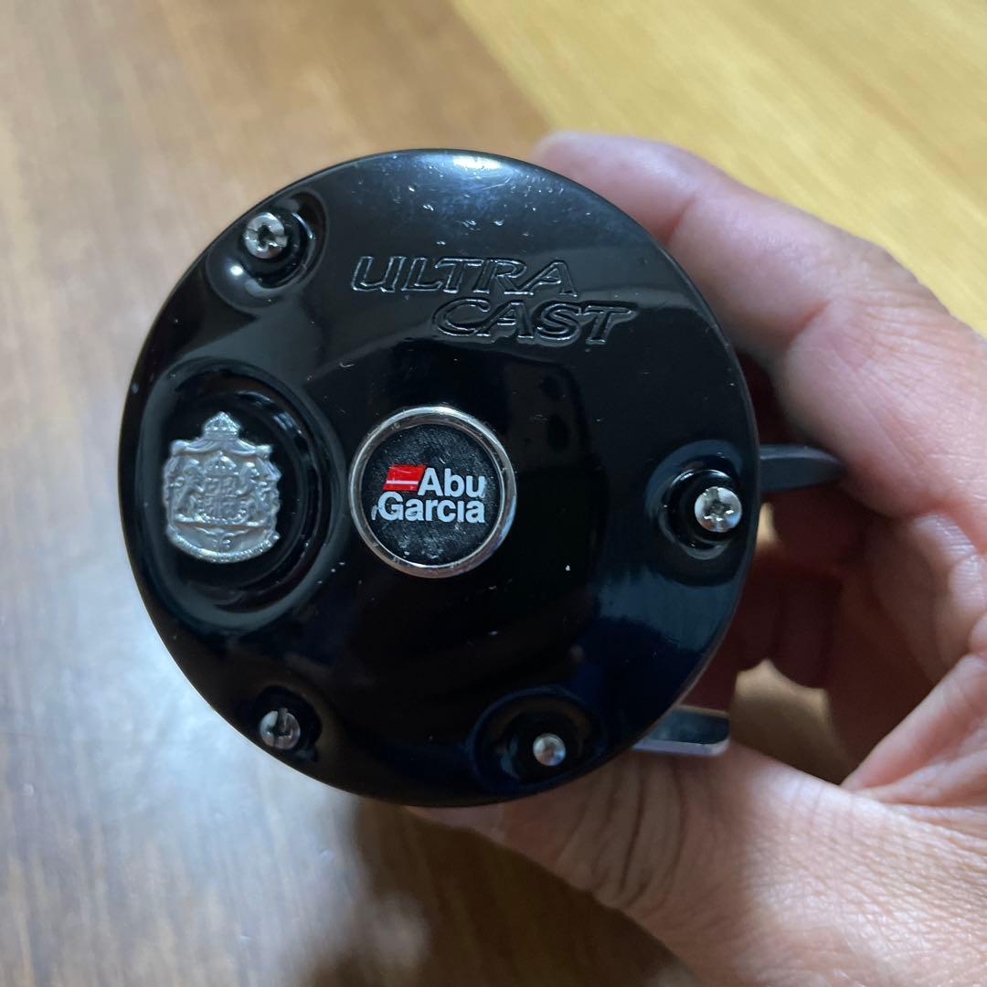 Abu ambassador 4600C Ultra Cast 右