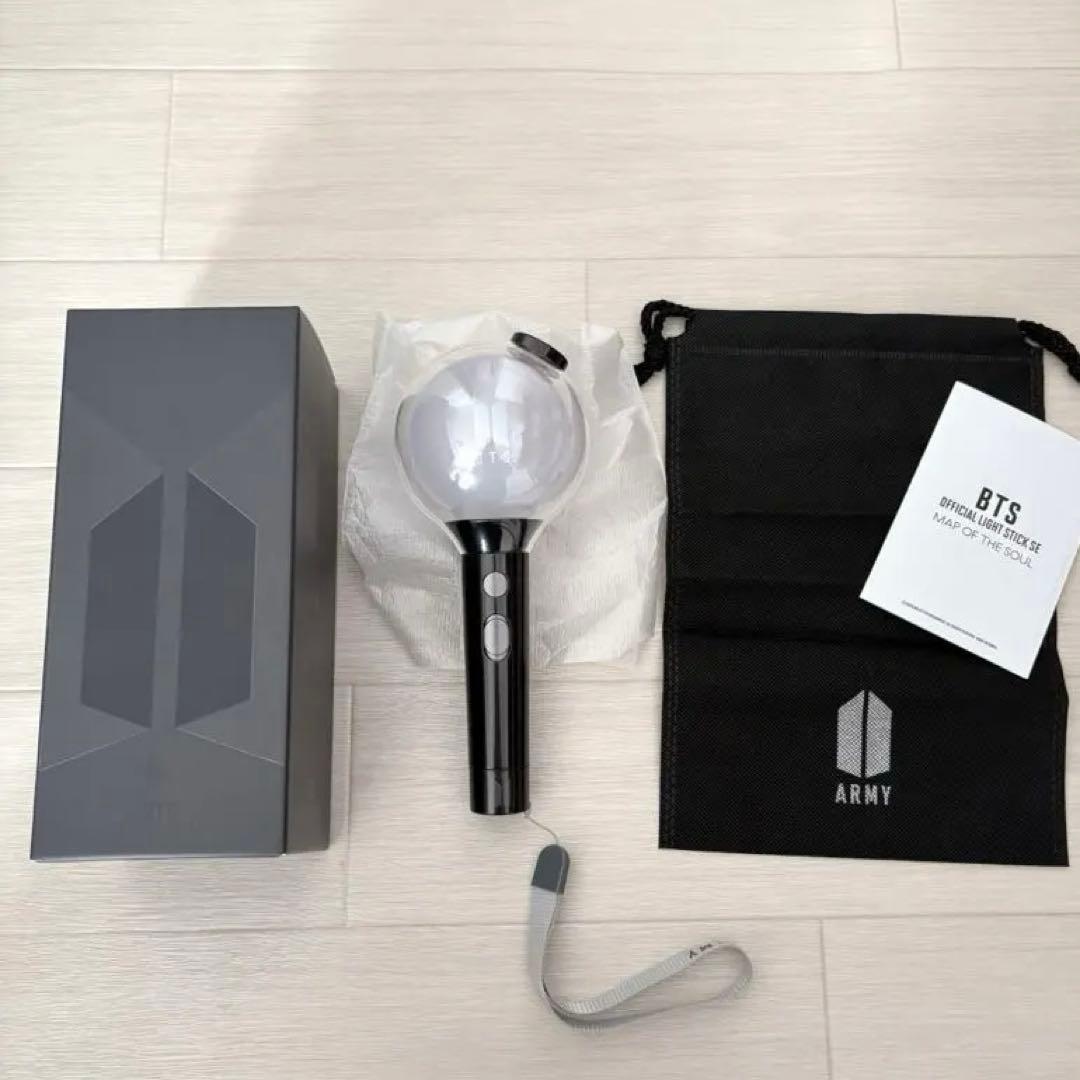 BTS ペンライト BE アルバムセット ポスター トレカ バッチ その他セット