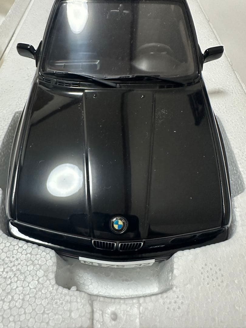 AUTOart製BMWM3SPORT evolution 1/18