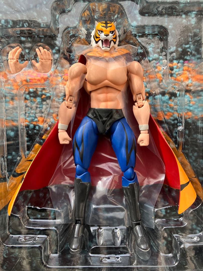 フィギュアーツ　タイガーマスク プロレス フィギュア　S.H.Figuarts