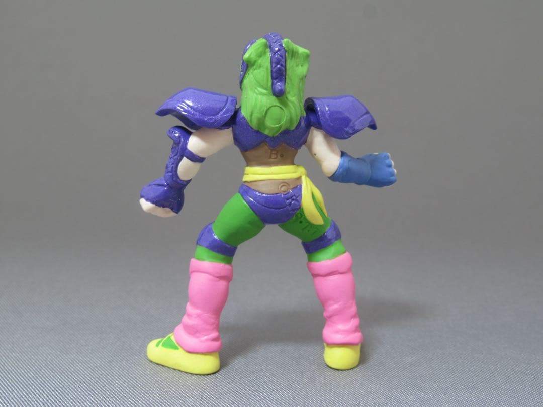 聖闘士星矢　消し　オピュクスのシャイナ