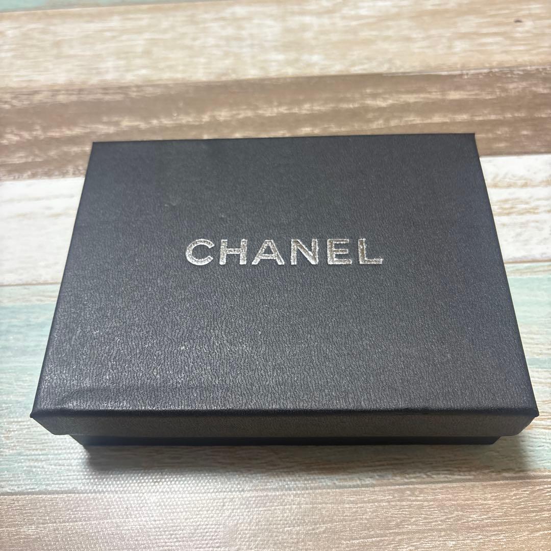 CHANEL ケース ノベルティ