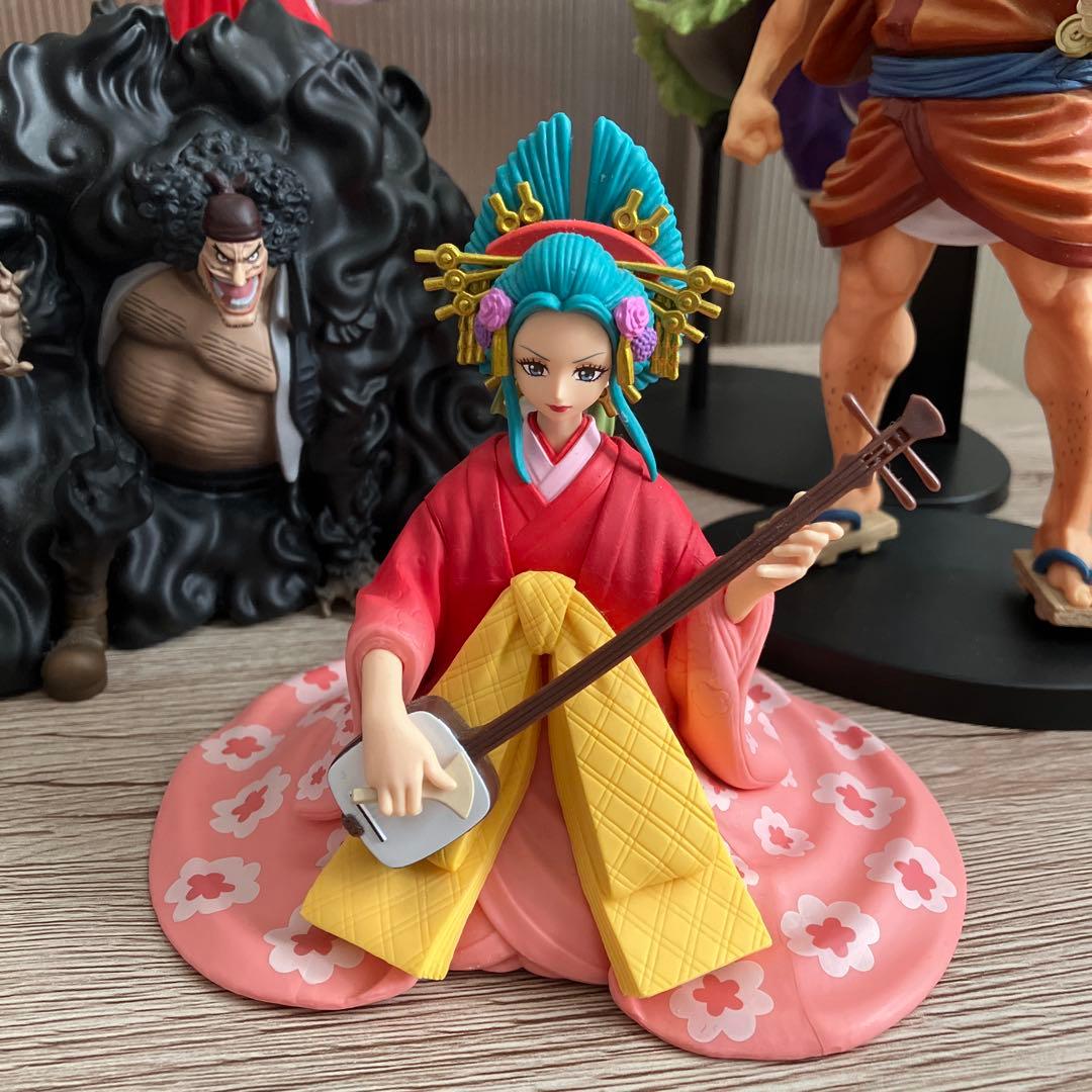 ワンピースフィギュア　ドラゴンボールフィギュア　まとめ売り
