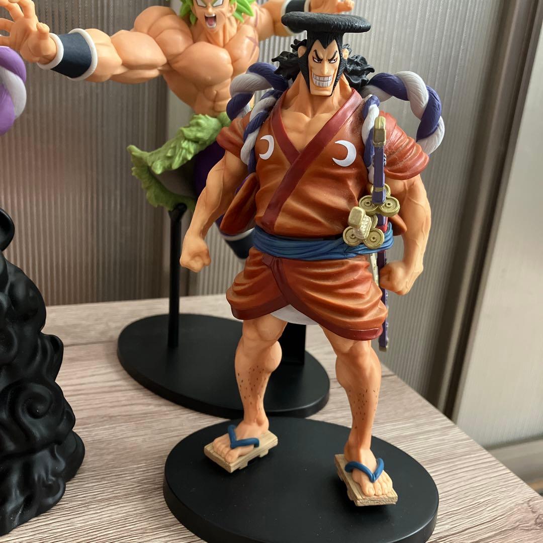 ワンピースフィギュア　ドラゴンボールフィギュア　まとめ売り