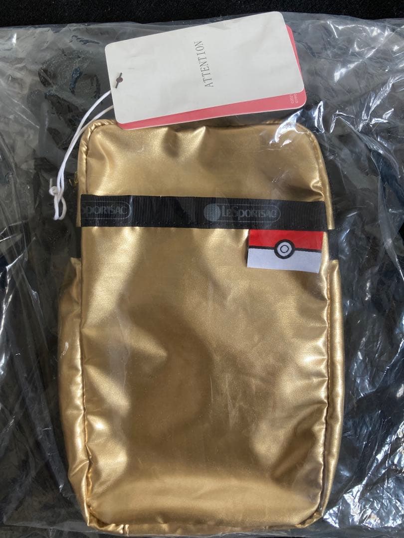 XBody LP Gold Pikachu バッグ ピカチュウ