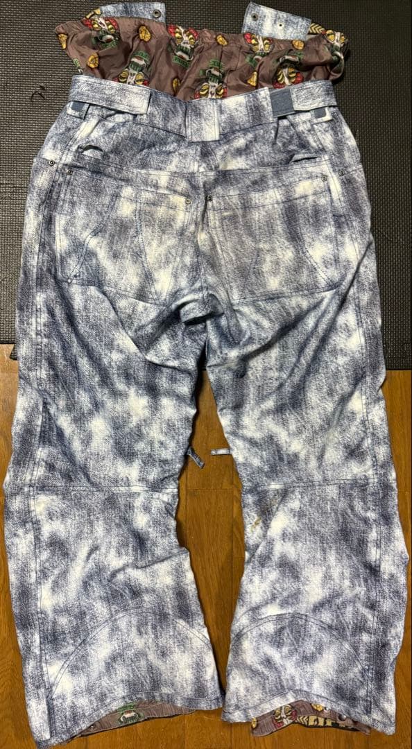 スノボウェア　上下セット　Lサイズ