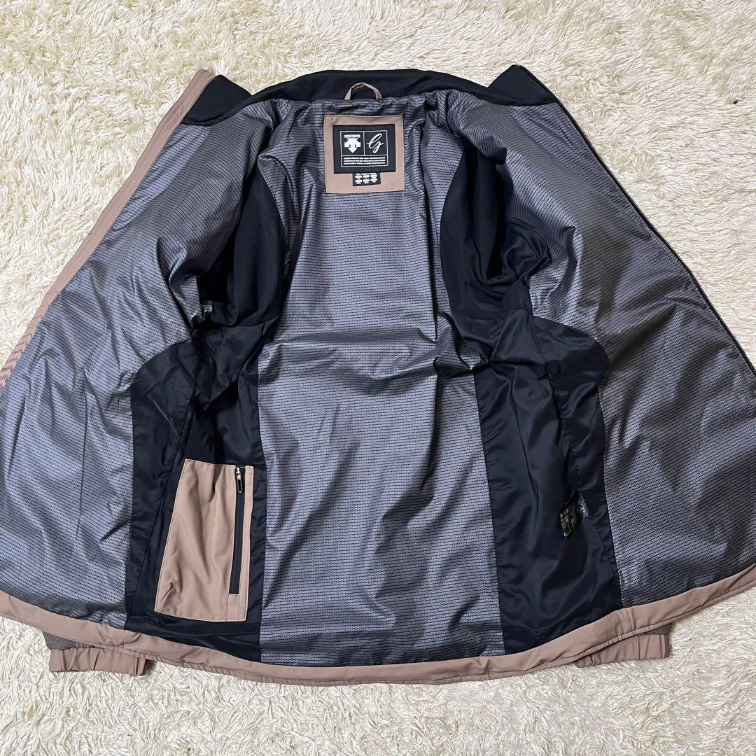 極美品　デサント　モバイルサーモ　中綿ジャケット　大きいサイズ XO