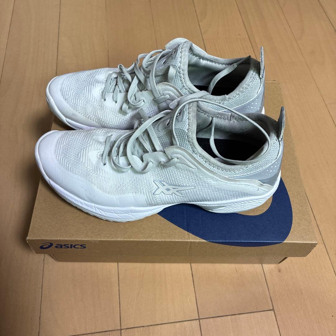 asics /グライドノヴァFF3（箱あり）/ホワイト/バスケットボールシューズ