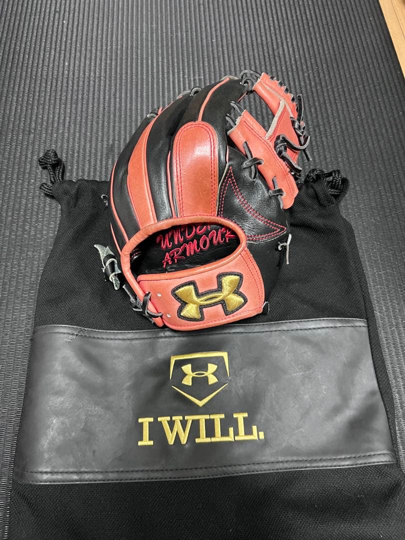 【激レア】UNDER ARMOUR 硬式野球グローブ オーダー品