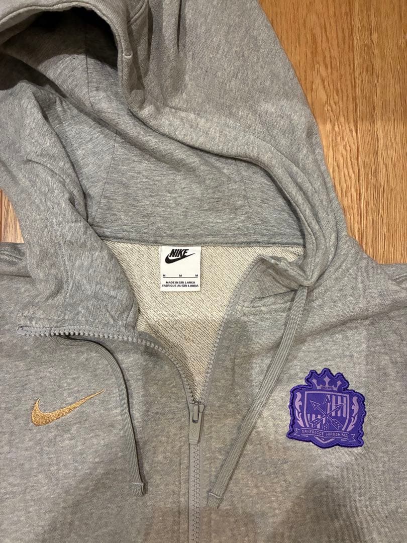 サンフレッチェ広島 25 NIKEフーディー Mサイズ