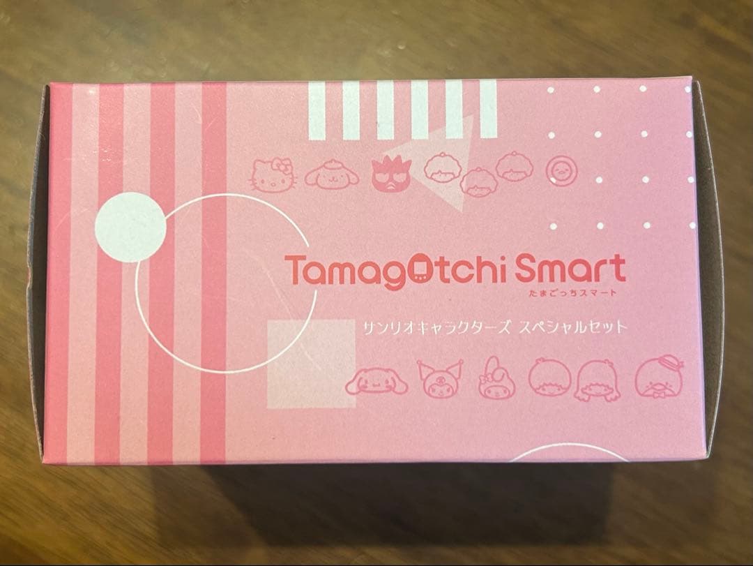 新品未使用 たまごっち スマート サンリオ キャラクターズ