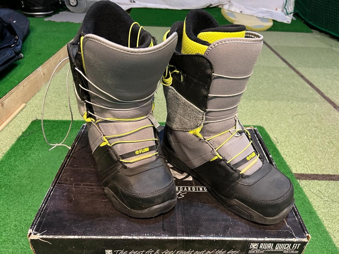 FLOW RIVAL(ブーツ）QUATTRO(バインディング) セット２５.5㎝