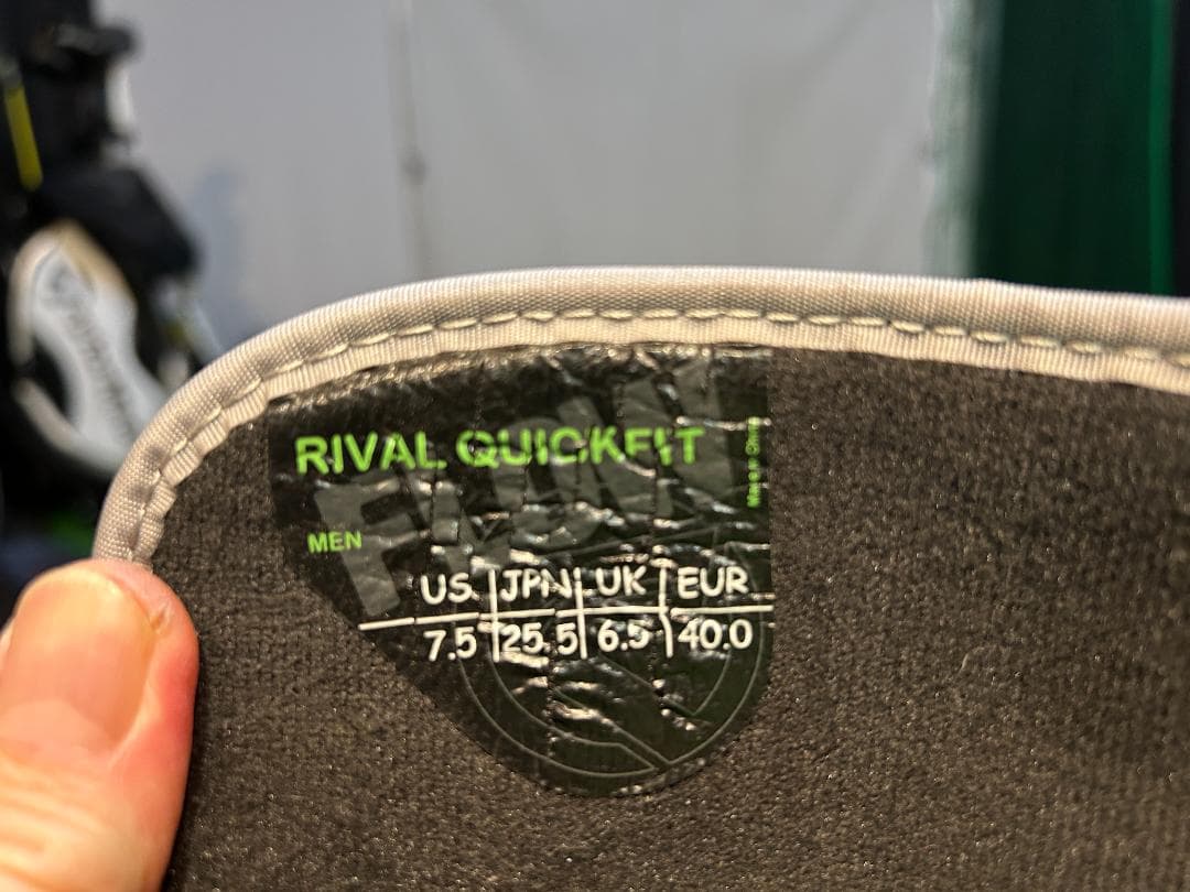 FLOW RIVAL(ブーツ）QUATTRO(バインディング) セット２５.5㎝