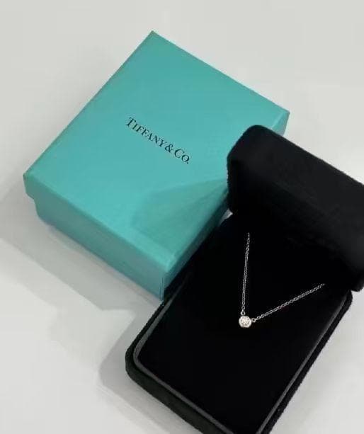 美品 Tiffany & Co. ダイヤモンド付きネックレス