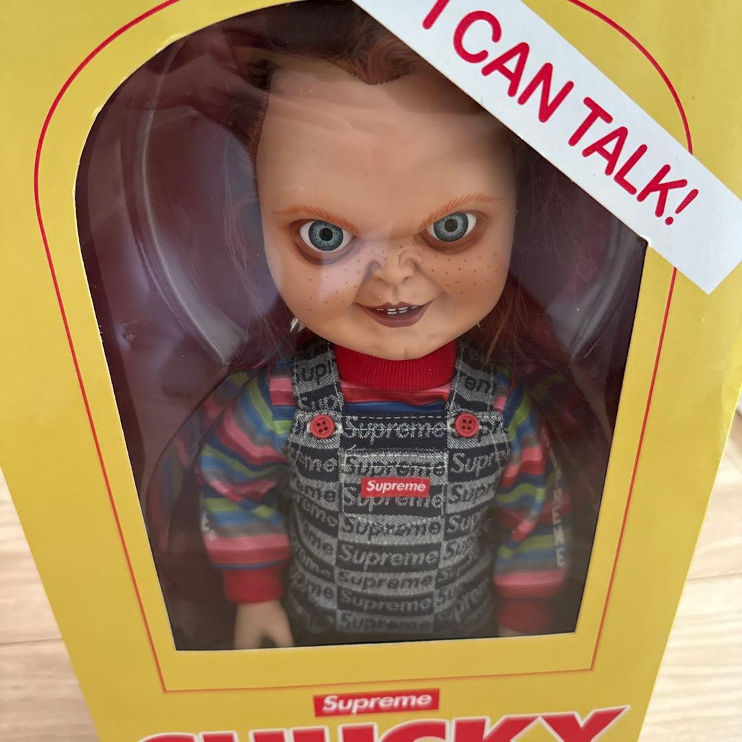 Supreme CHUCKY おしゃべり人形