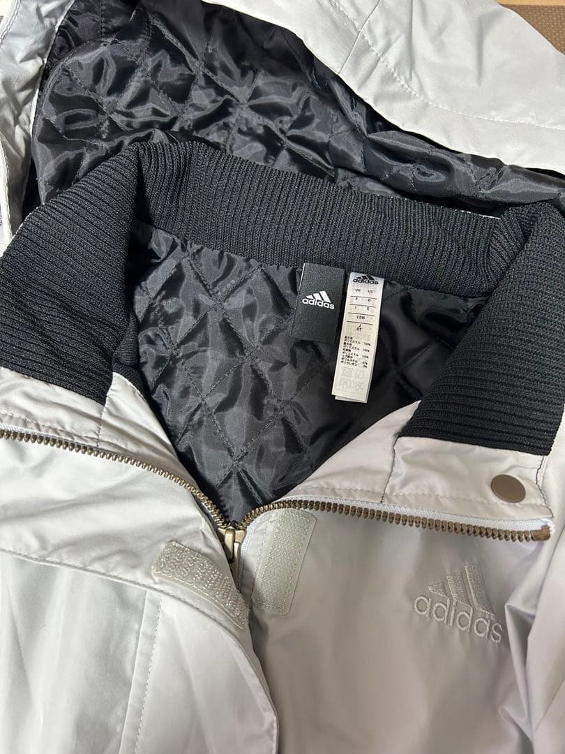 adidas ウィンドブレーカー上下セット