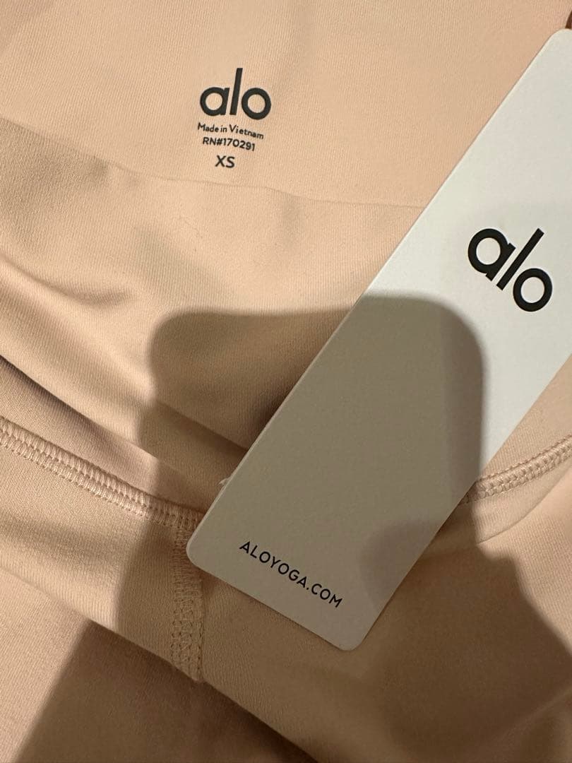 alo ピンク ハイウエスト ヨガパンツ XS 新品タグ付き