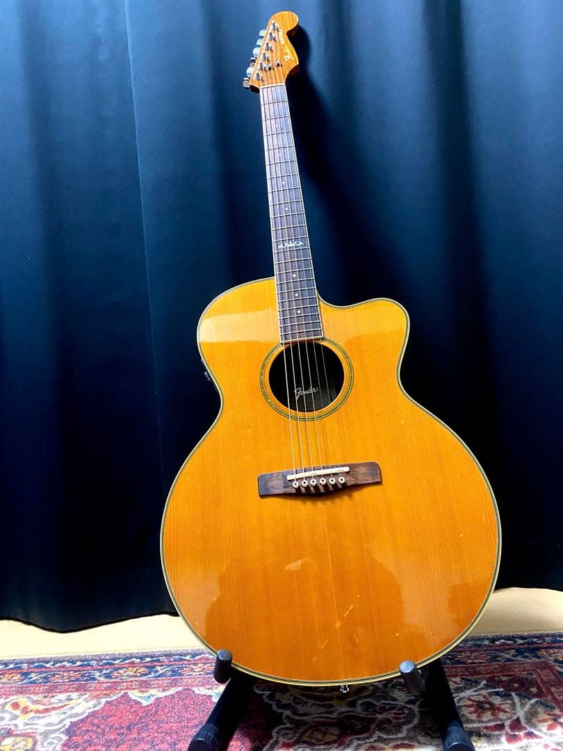 Fender アコースティックギター カッタウェイ エレアコ