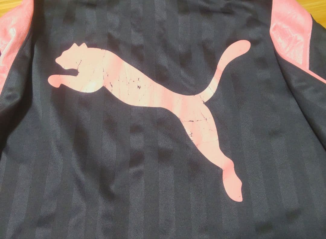 プーマ　puma　ジャージ　上下　黒xピンク　刺繍　美品　日本製　L相当