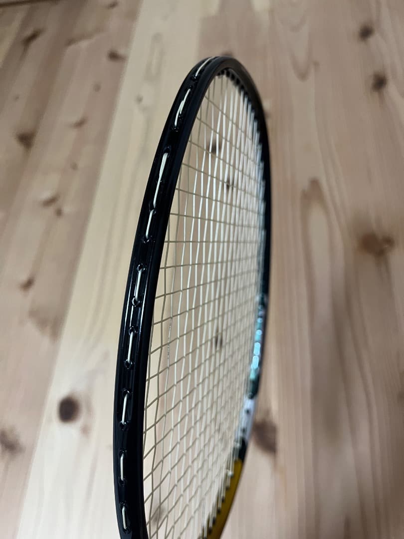 美品YONEX ヨネックスNANOSPEEDナノスピード8000後期廃番