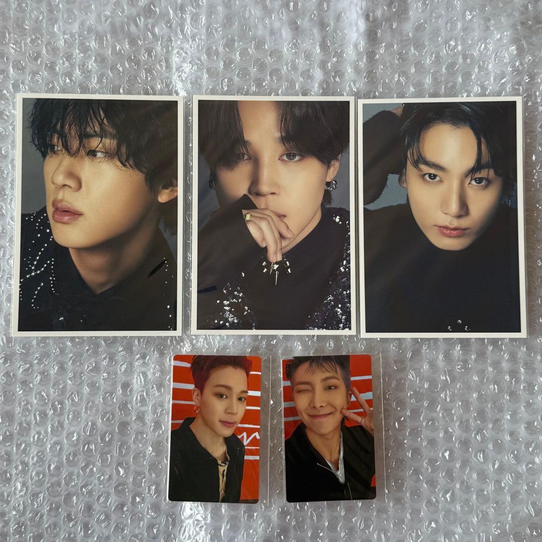 BTS 公式グッズ まとめ売り