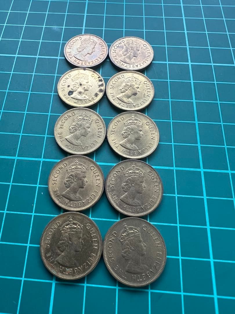 外国硬貨　香港10C黄銅貨 1980年特年　10枚まとめロット