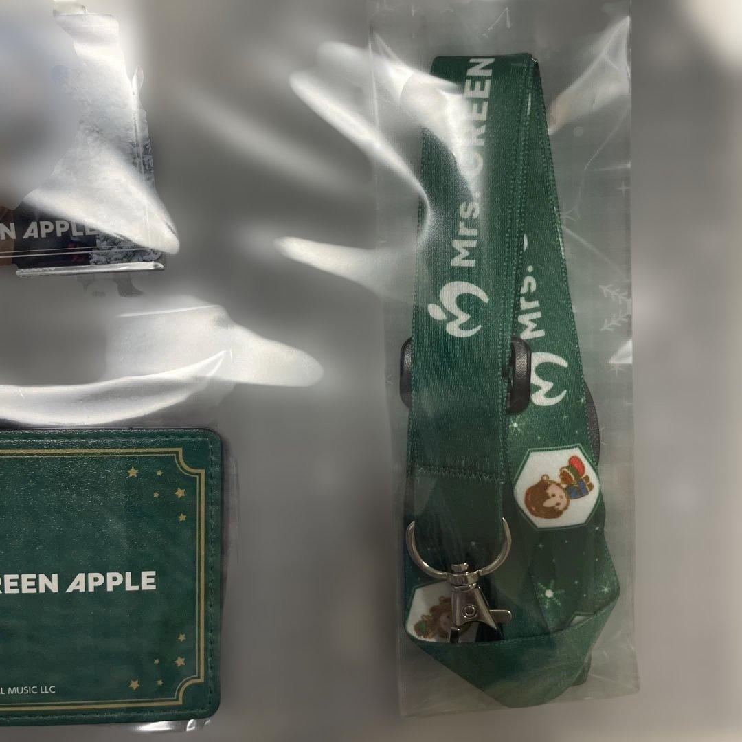 【新品未開封】Mrs. GREEN APPLE ネックストラップ付きパスケース