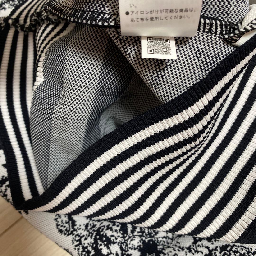 新品❣️パーリーゲイツ　花柄　モックネック　ニットワンピース　ゴルフウェア