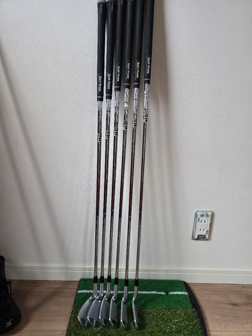 Titleist 714mb p~5 ダイナミックゴールドx100