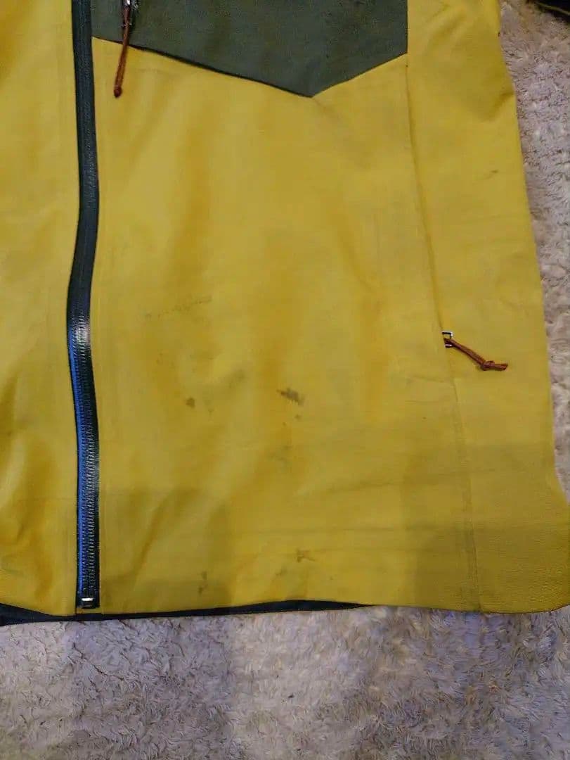 patagonia スノードリフター M イエロー