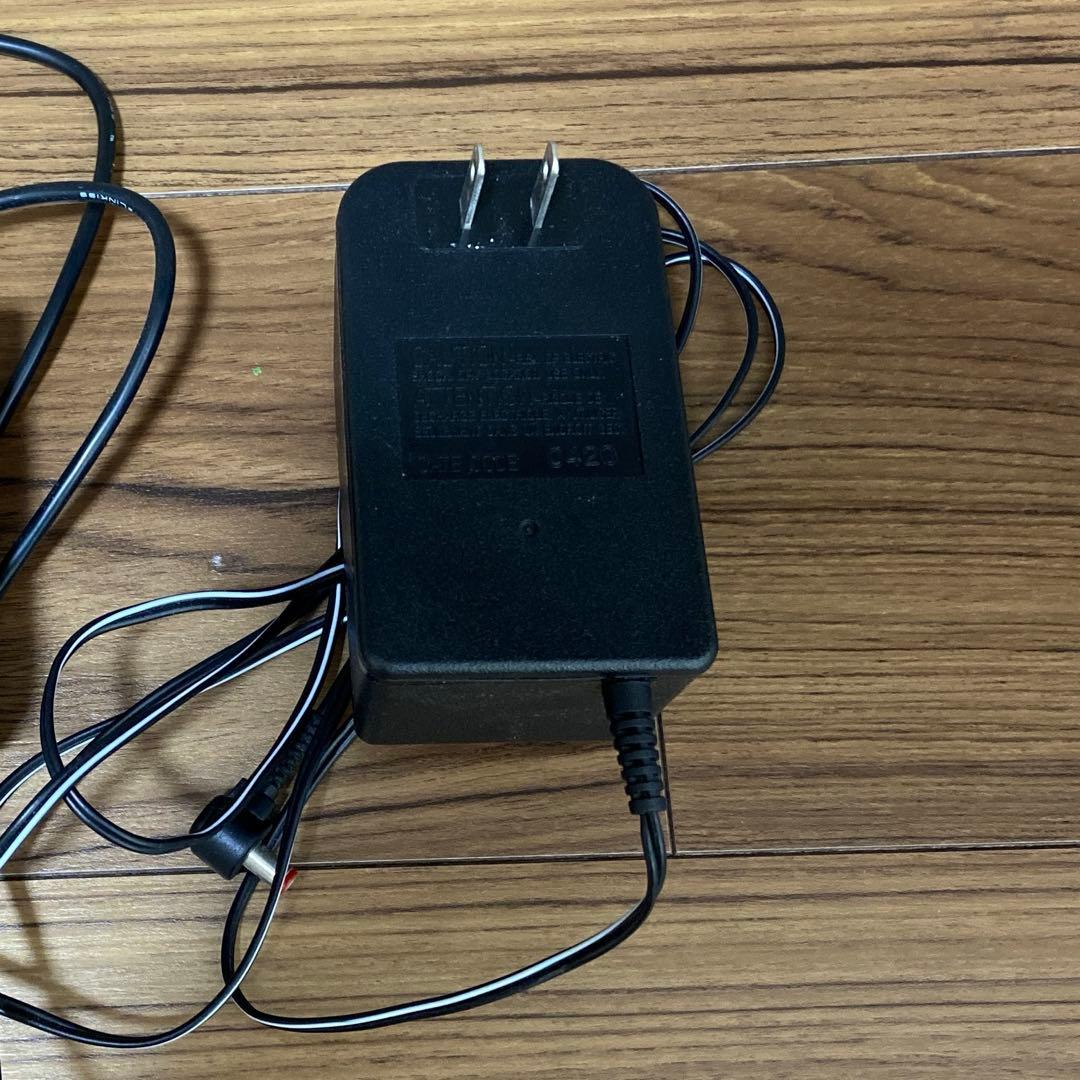 Privia PX-300 電子ピアノ 本体とACアダプター