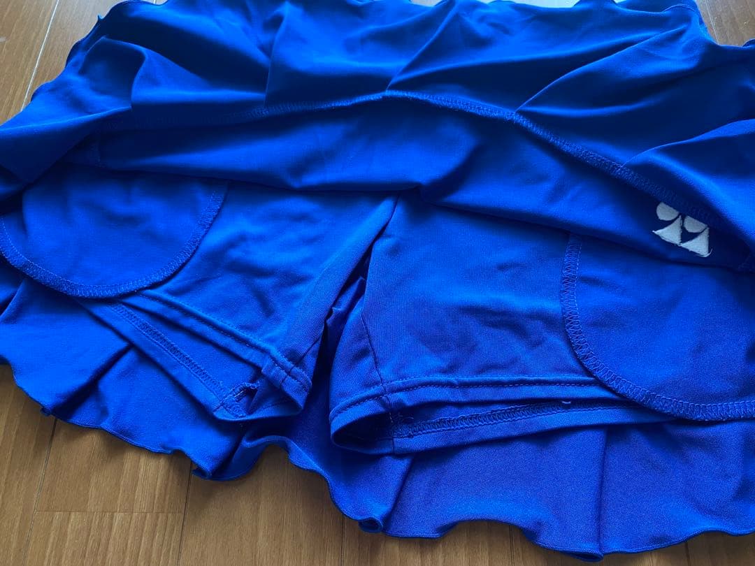 YONEX ヨネックス インナーパンツ付き スカート L