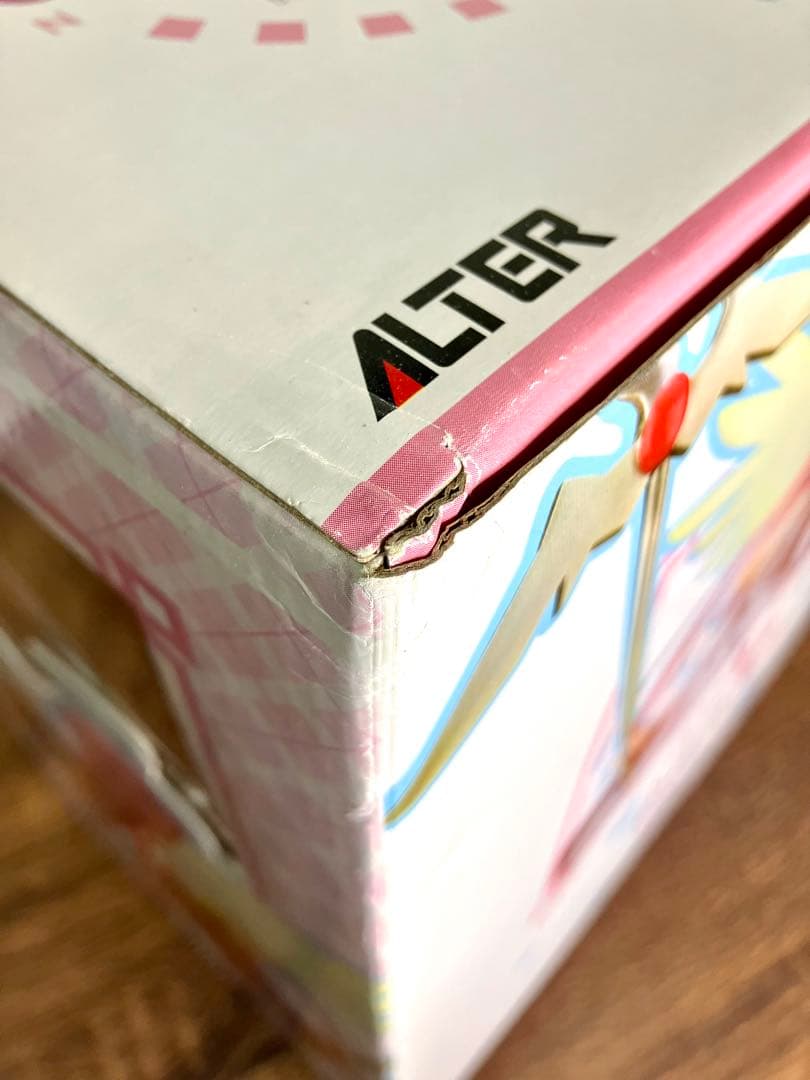 ALTER のどっち フィギュア