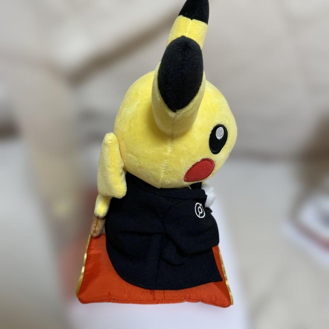 美品　夫婦　ピカチュウ ぬいぐるみ 和服セット