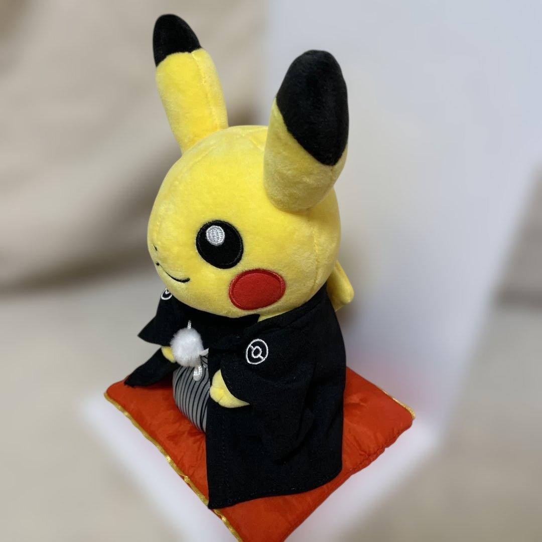 美品　夫婦　ピカチュウ ぬいぐるみ 和服セット