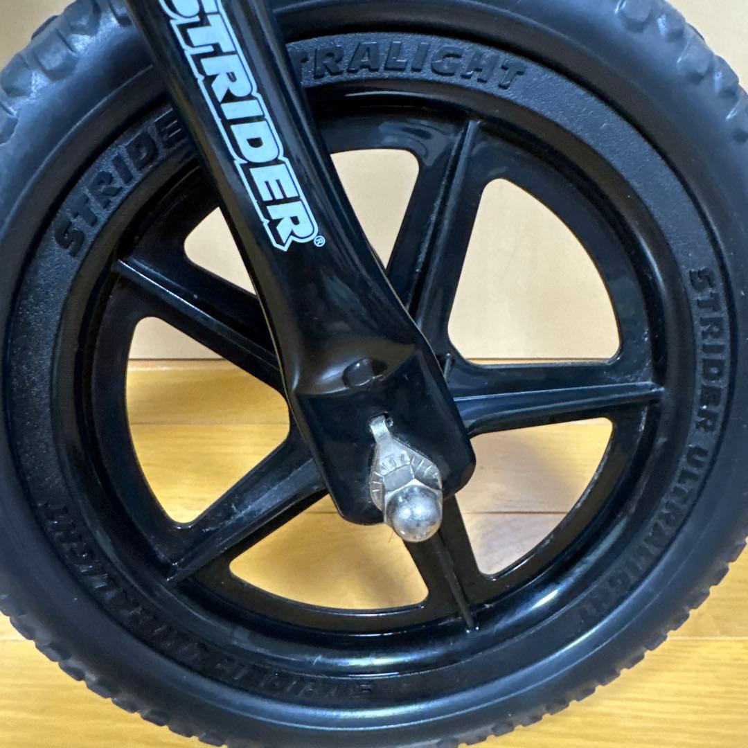 美品 ストライダー 12 スポーツ グリーン 本体